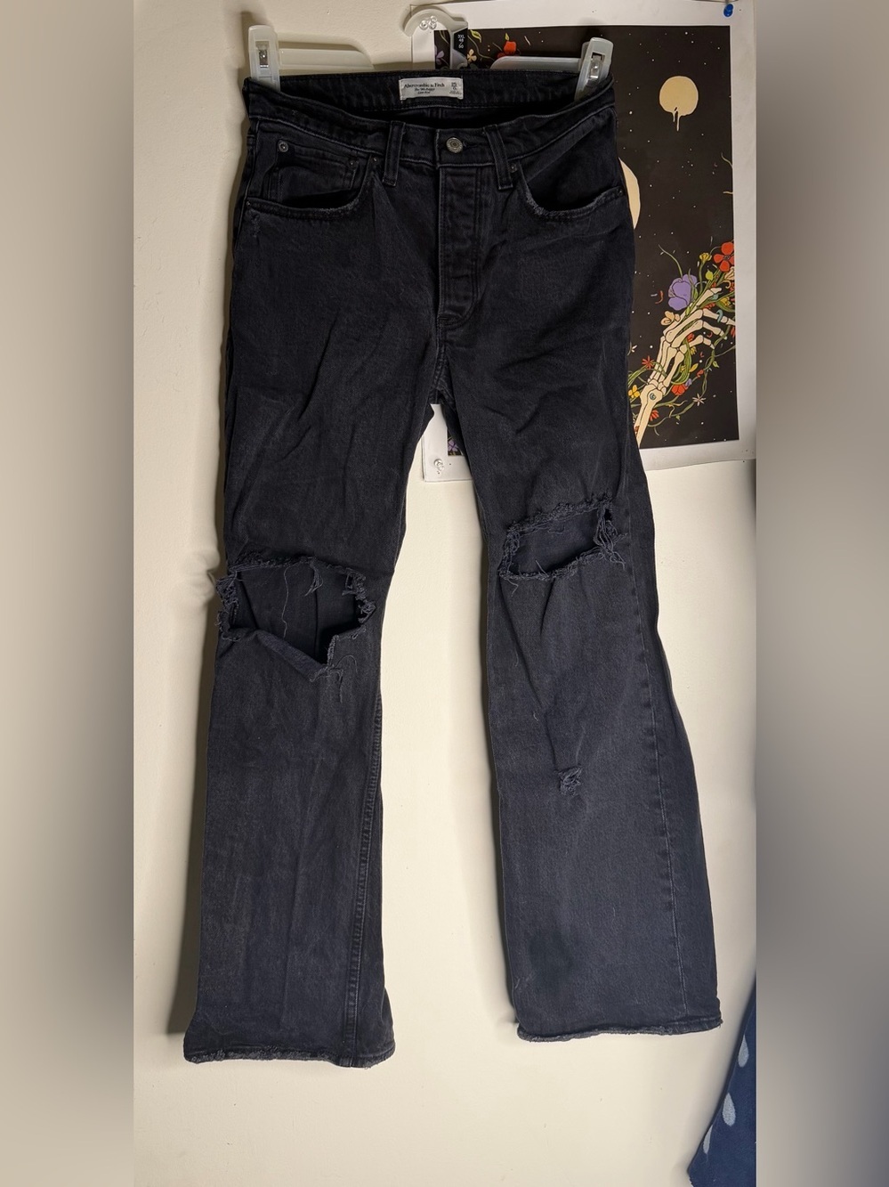 Abercrombie & Fitch Distressed Jeans - Black